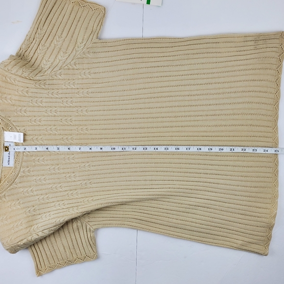Alfred Dunner NWT short sleeve tan sweater L - Picture 6 of 7